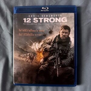 12 Strong (Blu-ray, 2018) DVD Disc Tested, Working